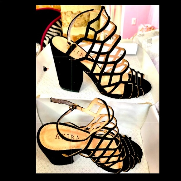 AKIRA playlist chunky black 4 inch heel size 5 NWT - Picture 2 of 7